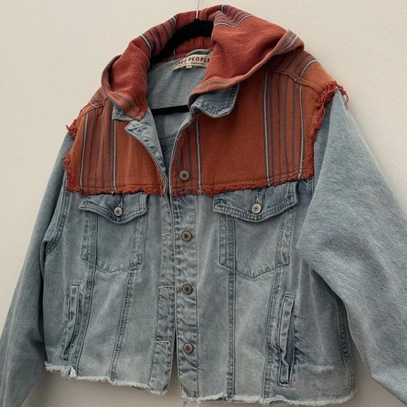 Free People Oversized Baja Mixed-Media Hooded Denim Jacket - Size Small - Picture 6 of 13